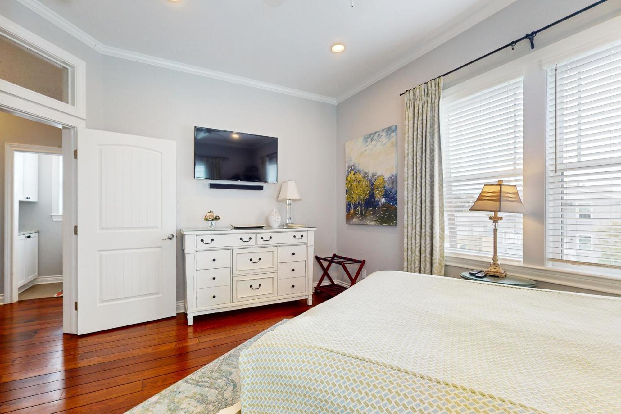 The Beachy & Charming Whale Galveston Ngoại thất bức ảnh